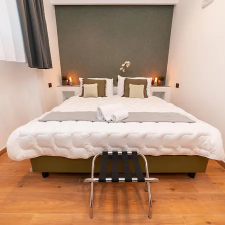 Il Melograno - Casa Palmeri Affittacamere Roma
